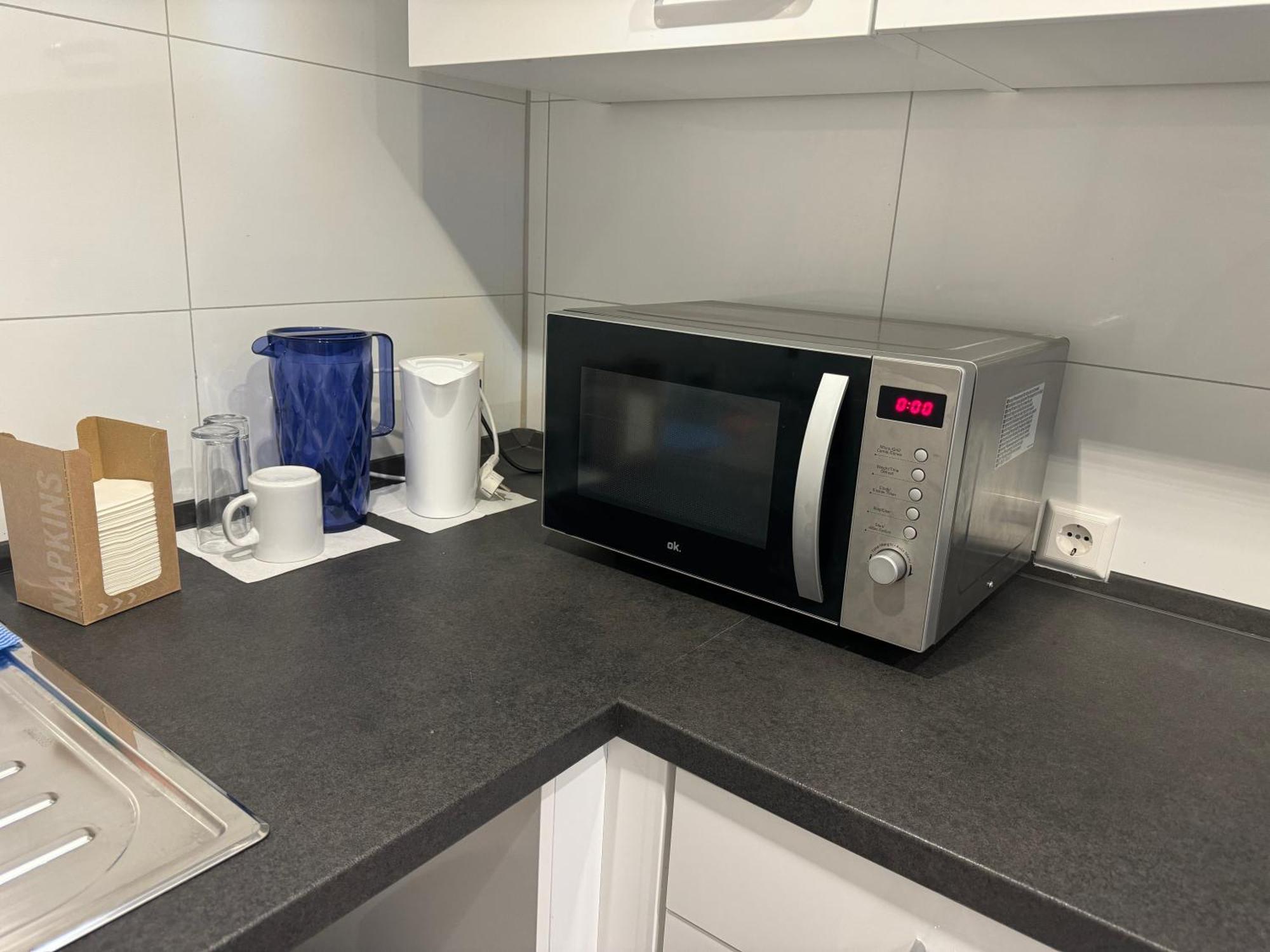 City Apartment Stadtwohnung Mit Kueche Und Netflix Nahe Bahnhof Sinsheim Luaran gambar
